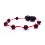 Brățară chihlimbar copii model cireș & șnur roșu - Simplu & eficient