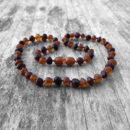 colier chihlimbar coniac-cireș