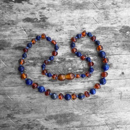 Colier bebelusi din chihlimbar baltic maro si lapis lazuli