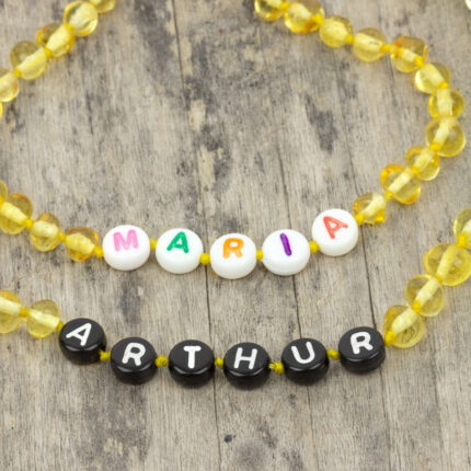Colier chihlimbar copii cu nume SOMN PROFUND ~ culoare lămâie