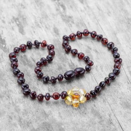 colier chihlimbar copii model floare de lamai