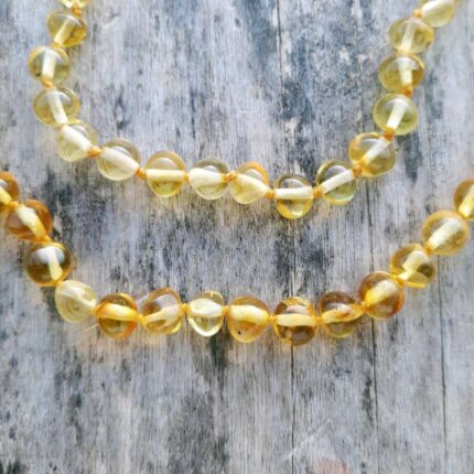 set coliere din chihlimbar baltic galben