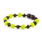 Brățară copii din chihlimbar baltic negru & jad verde