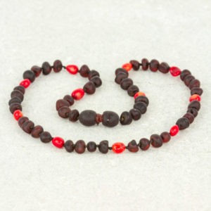 colier copii chihlimbar negru mat coral roșu