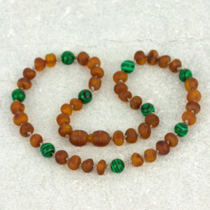 colier copii chihlimbar baltic maro mat malachit verde