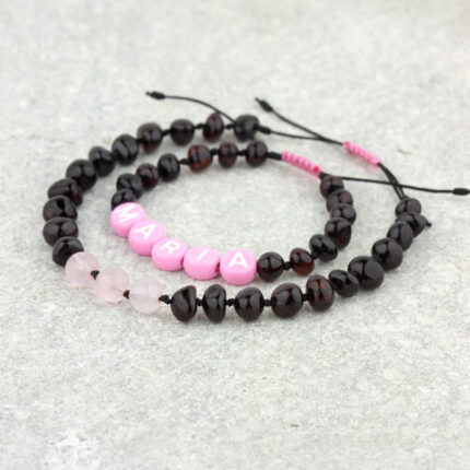 set 2 bratari cu nume din chihlimbar negru si cuarț roz