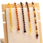 bratari chihlimbar baltic cu margele rotunde