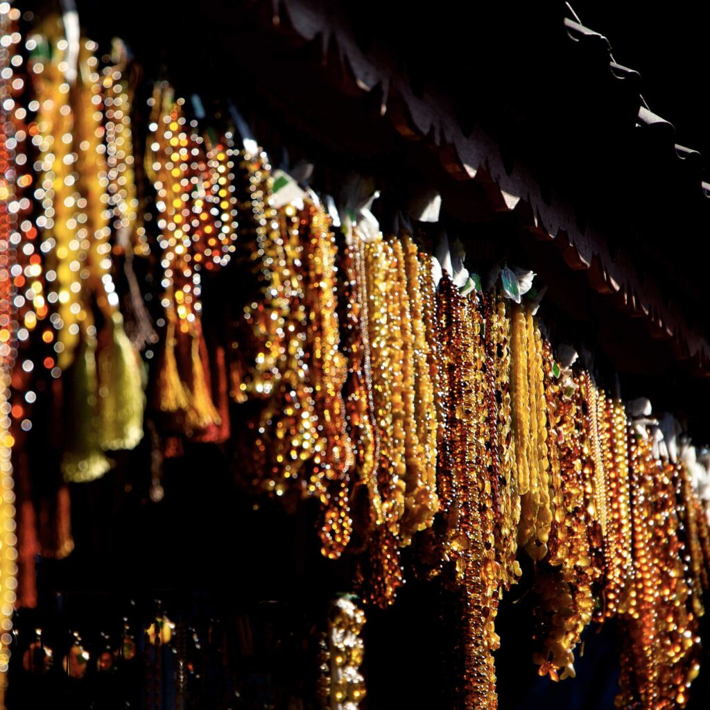 magazin bijuterii chihlimbar lantisoare de bebelusi