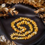 Serie limitata: Colier chihlimbar femei, pietre in forma de picatura, culoare unt, CCAP018, 40-45 cm