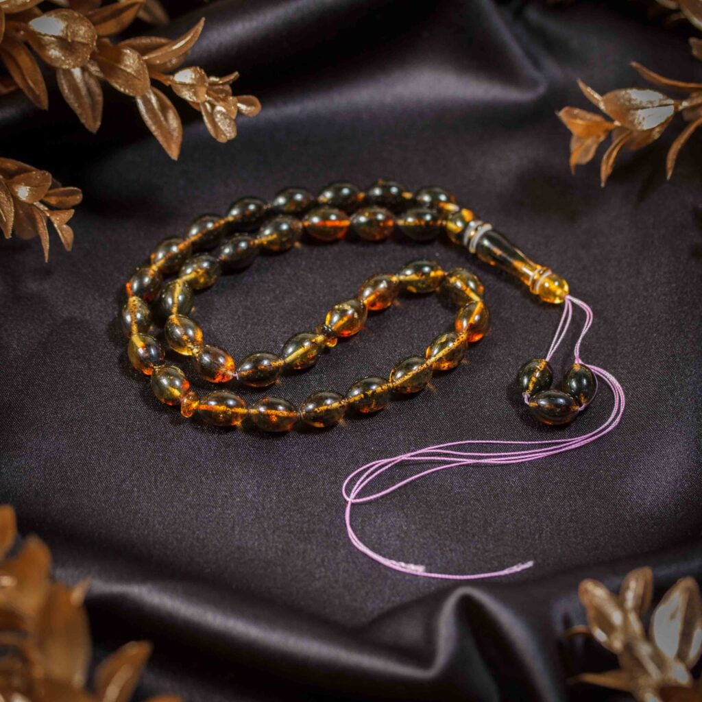 Matanii grecesti din chihlimbar verde cu 33 de boabe