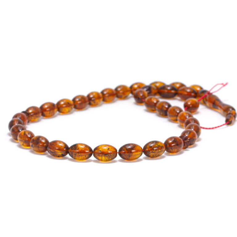 M-007 | Matanii cu 33 boabe ovale din chihlimbar natural maro coniac