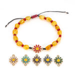 Imagine de produs: Bratara chihlimbar natural cu margele de nisip si charm floare